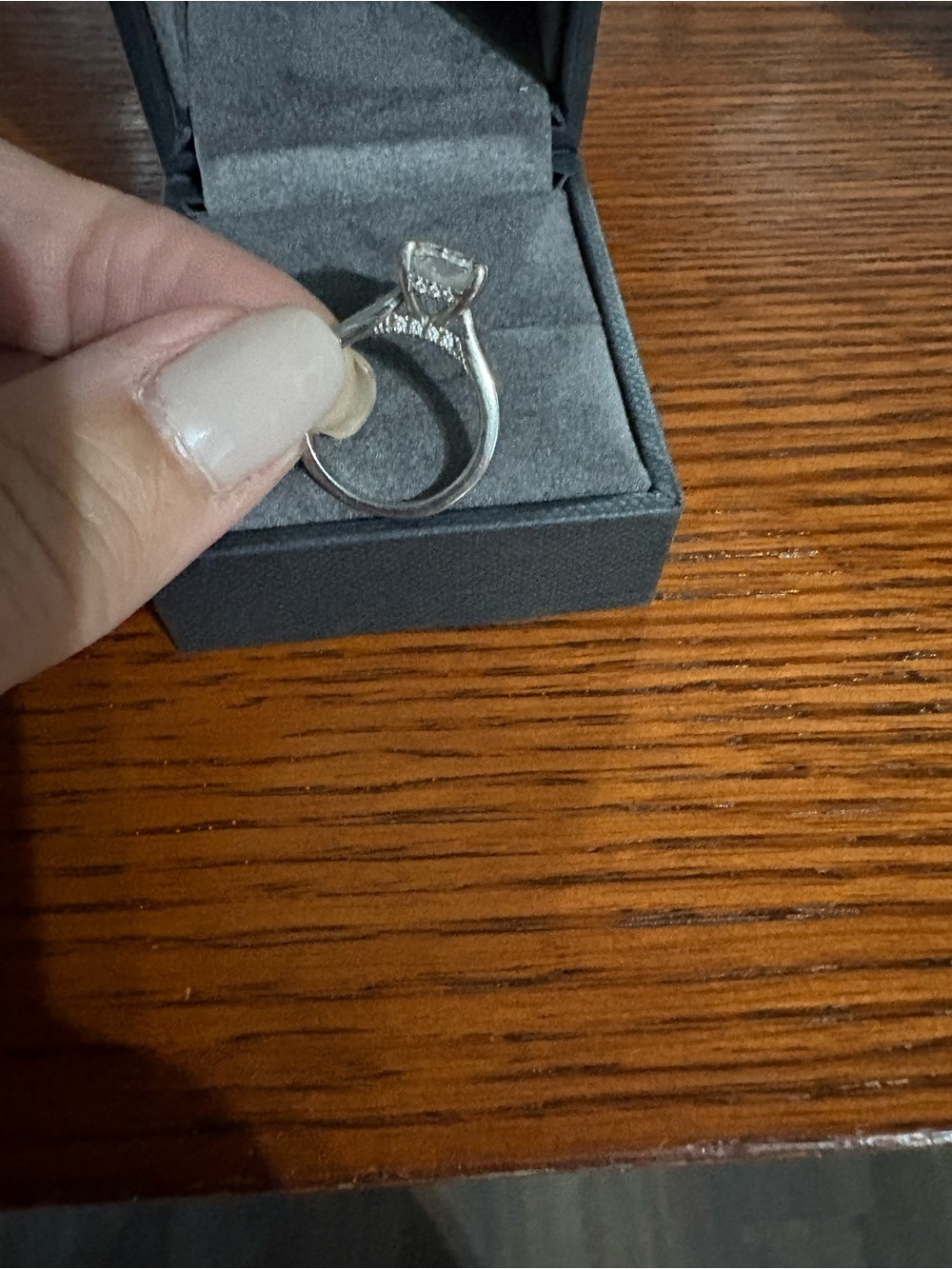 Platinum 2 ct radiant Cut lab diamond with partial halo Engagement Ring - White - Picture 3 of 16